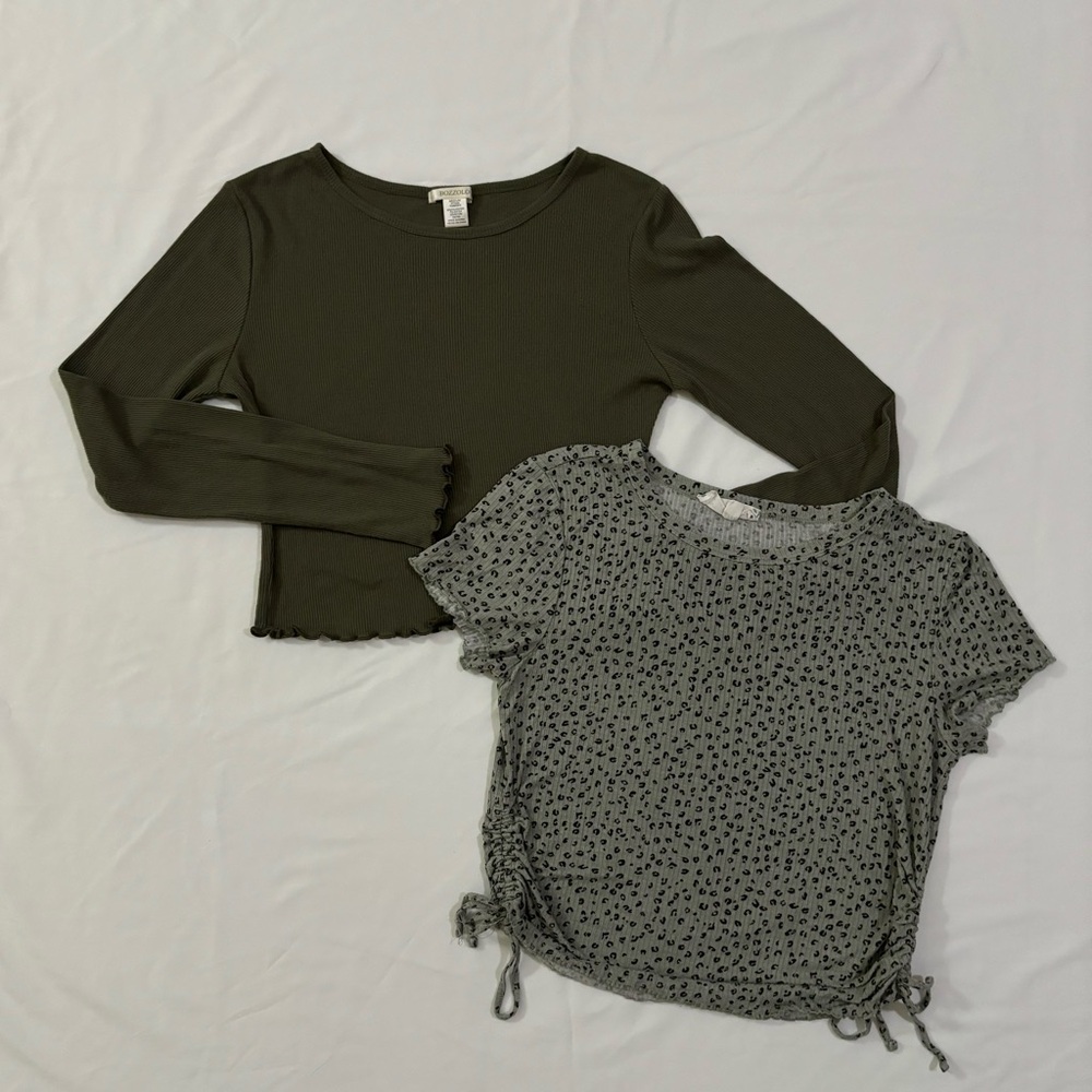 Pink Rose green leopard print shirt and Bozzolo green ribbed long sleeve bundle